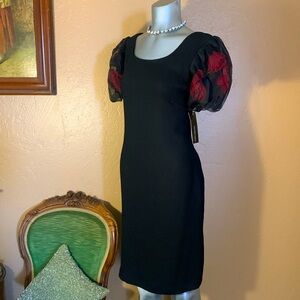 NWT Vintage VICTOR COSTA Black Dress With Red Silk Flowers.  Sz 6